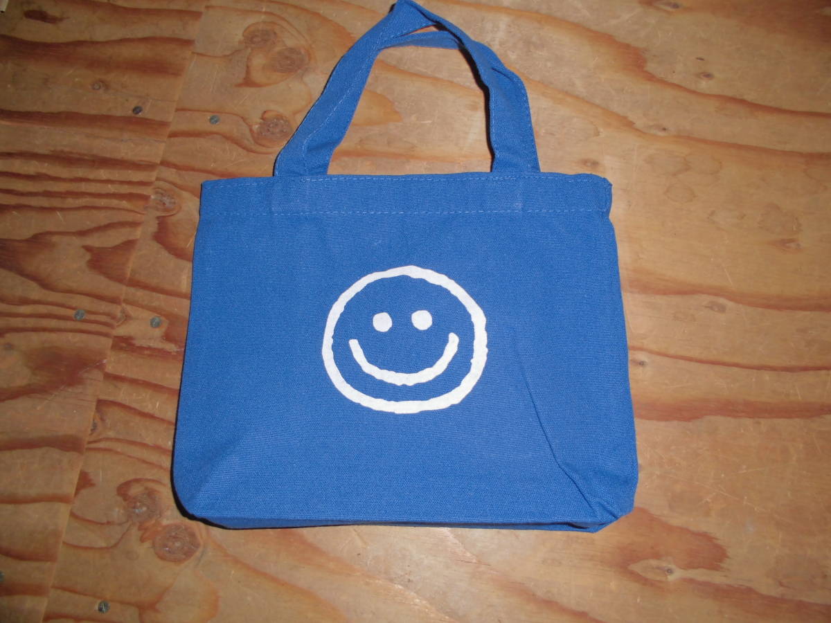 男女共に人気の◆ミニトートバッグ☆スマイルプリント◎丈夫なキャンバス素材 ジャパンブルー拍卖