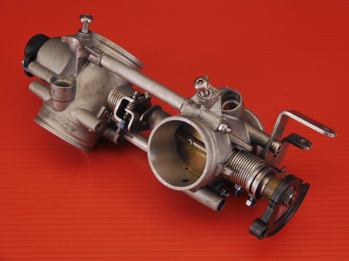 80【評価S】ドゥカティ M696A 実動 純正 スロットルボディ インジェクター 動作&始動動画有 DUCATI MONSTER拍卖