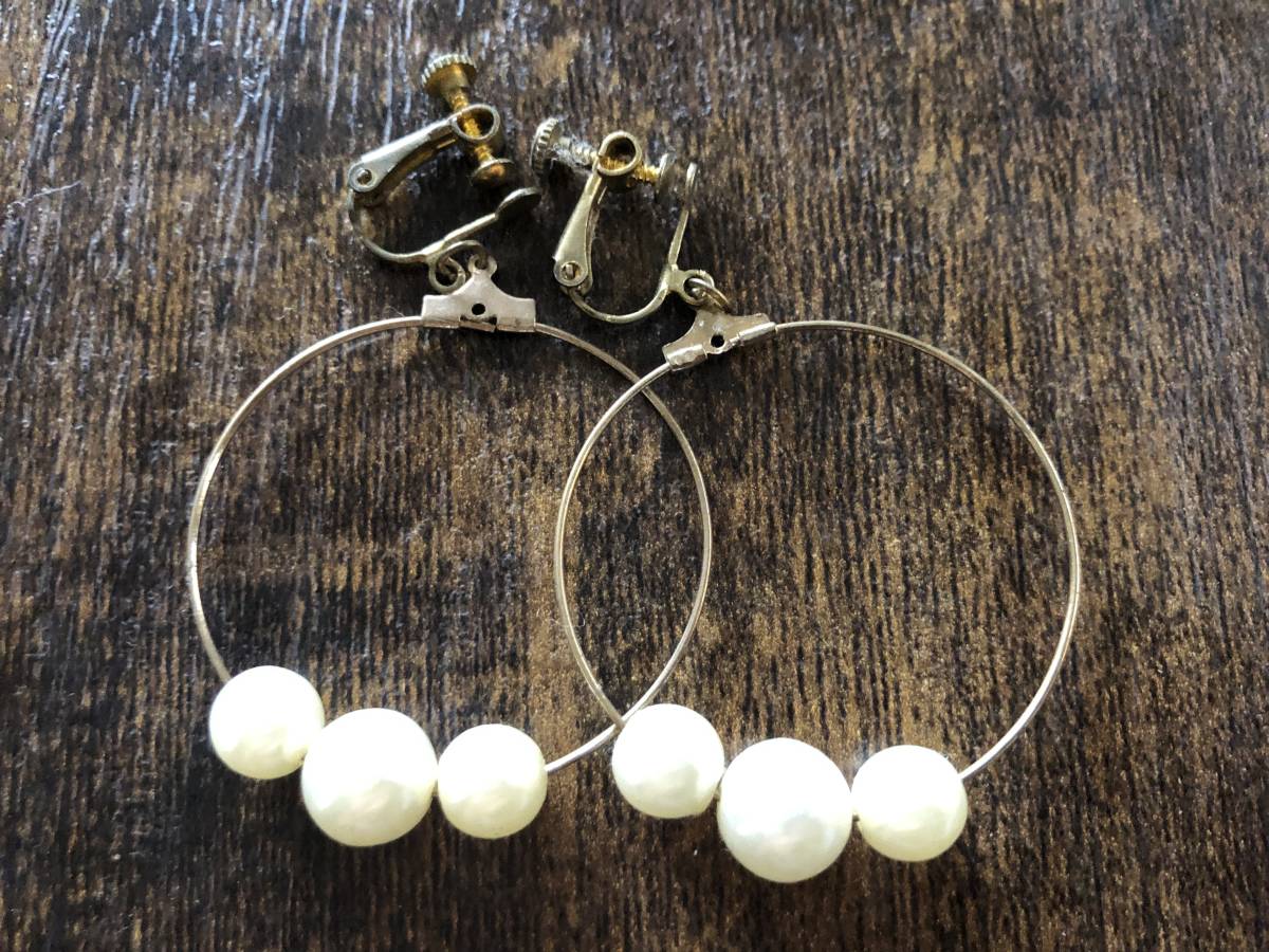 リングのイヤリング拍卖