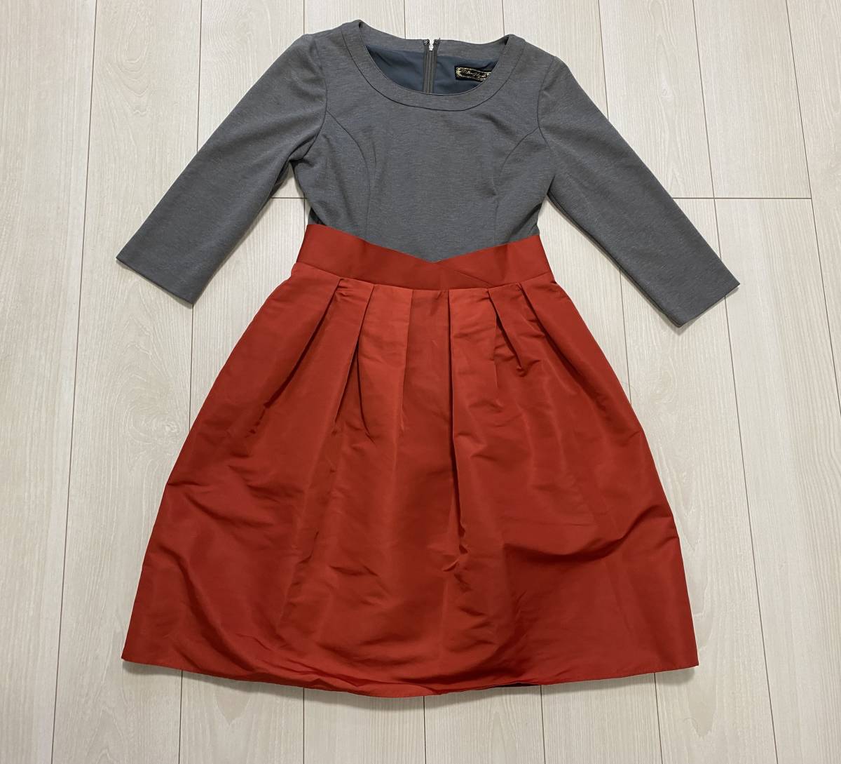 ★Bou Jeloud ブージュルード ワンピース 40 日本製 ウール混 ストレッチ★拍卖