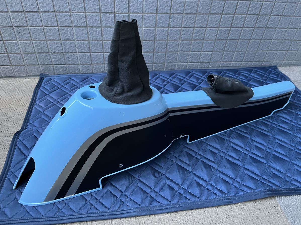 【希少美品】ロータス エキシージCR CR専用カラーセンタートンネル(スカイブルー) S2トヨタ車 エクエリ流用可能拍卖