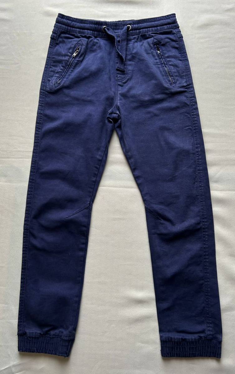 未使用 M・&・S マークス&スペンサー ジーンズパンツ 紺 9~10才 英サイズ(実寸でご確認)Wゴム入り・ひも付き伸縮性あり拍卖