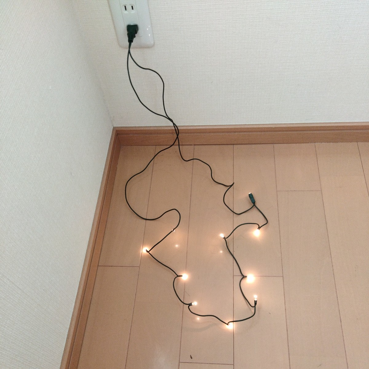 イルミネーション 発光ダイオード付きコード クリスマスイルミネーション拍卖