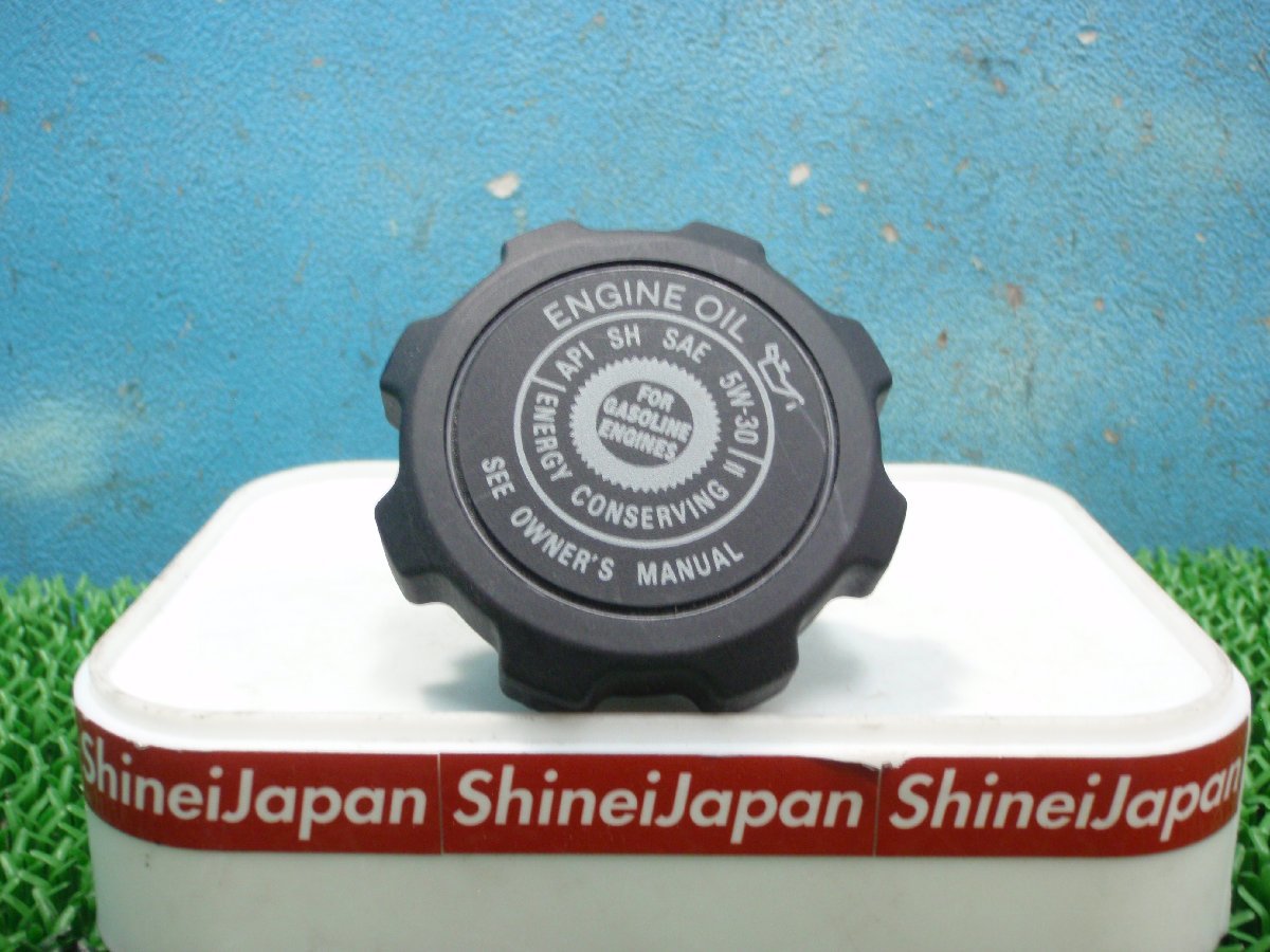 ★ レクサス RC F USC10 についていた オイルフィラーキャップ 5W30 表記 海外仕様 未使用 JJ拍卖