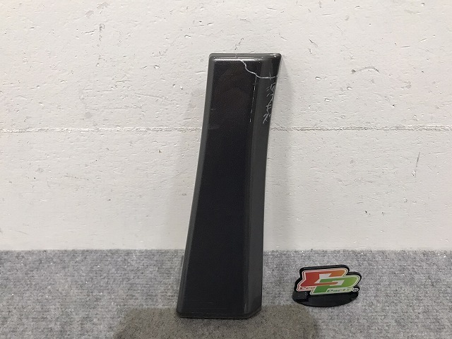 セレナ/ハイウェイスター C27/GC27/GFC27/GNC27/GFNC27 純正 右フロント フェンダープロテクター 63872 5TA0B 63872-5TA1B (131388)拍卖