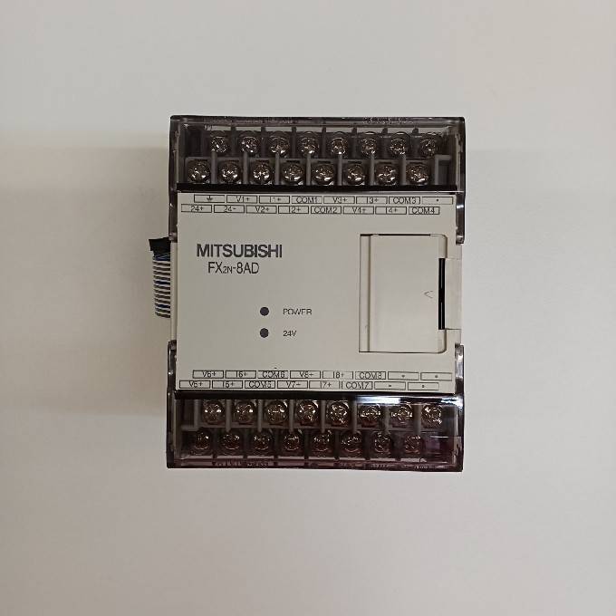 【新品】 FX2N-8AD アナログ入力(温度センサ入力)ブロック 三菱電機 A-023拍卖