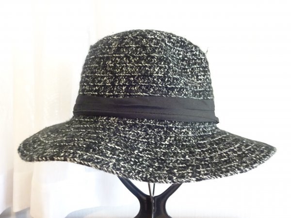 ... SPRING ... メンズ・レディース 中折れハット スタイル帽子 サイズ57cm〜59cm キャップ 帽子 白&黒拍卖