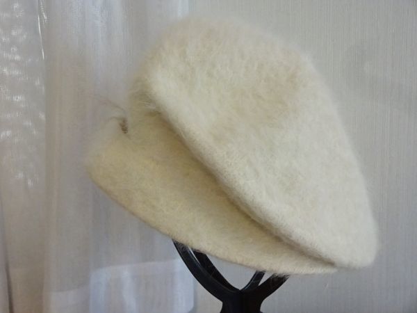 X mokomokoハットX レディース・婦人用 ホワイトカラー クロッチェ サイズ57・5cm キャップ 帽子拍卖