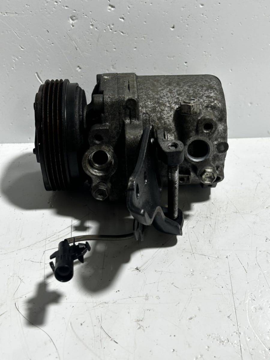 スズキ セルボ HG21S 純正エアコンコンプレッサー 動作確認済み拍卖