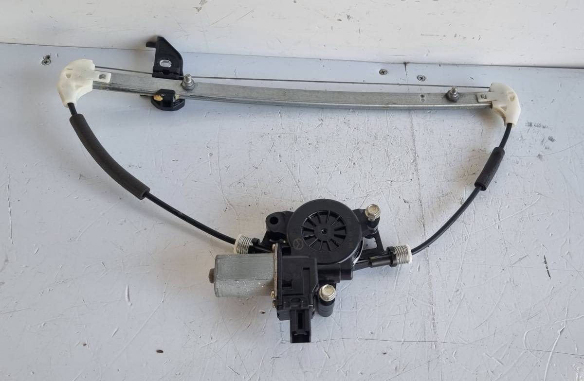 マツダ デミオ DJ レギュレーター リアドア 左拍卖