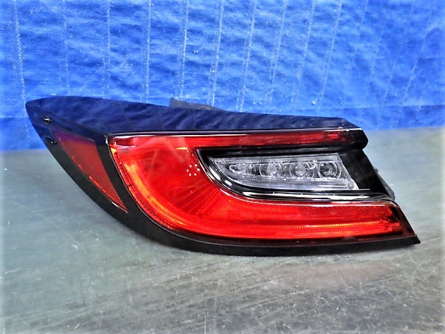 S1565 GR86 ZN8 左テール LED D258 84201 CC010 MA BRZ ZD8 美品拍卖