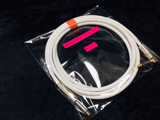 新品アウトレット即決品!!★MOGAMI JAPAN 2534 シールドケーブル約3m★ホワイトカラー★限定1本入荷!!拍卖