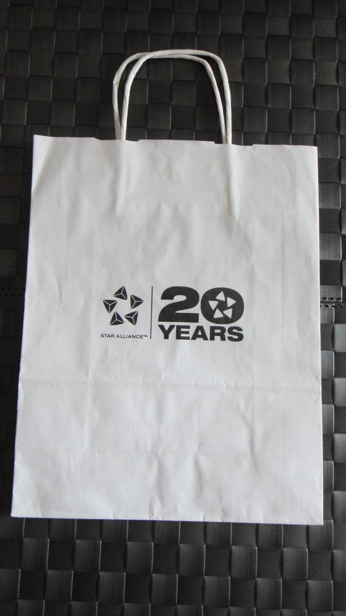 スターアライアンス設立20周年記念ペーパーバック「非売品」拍卖