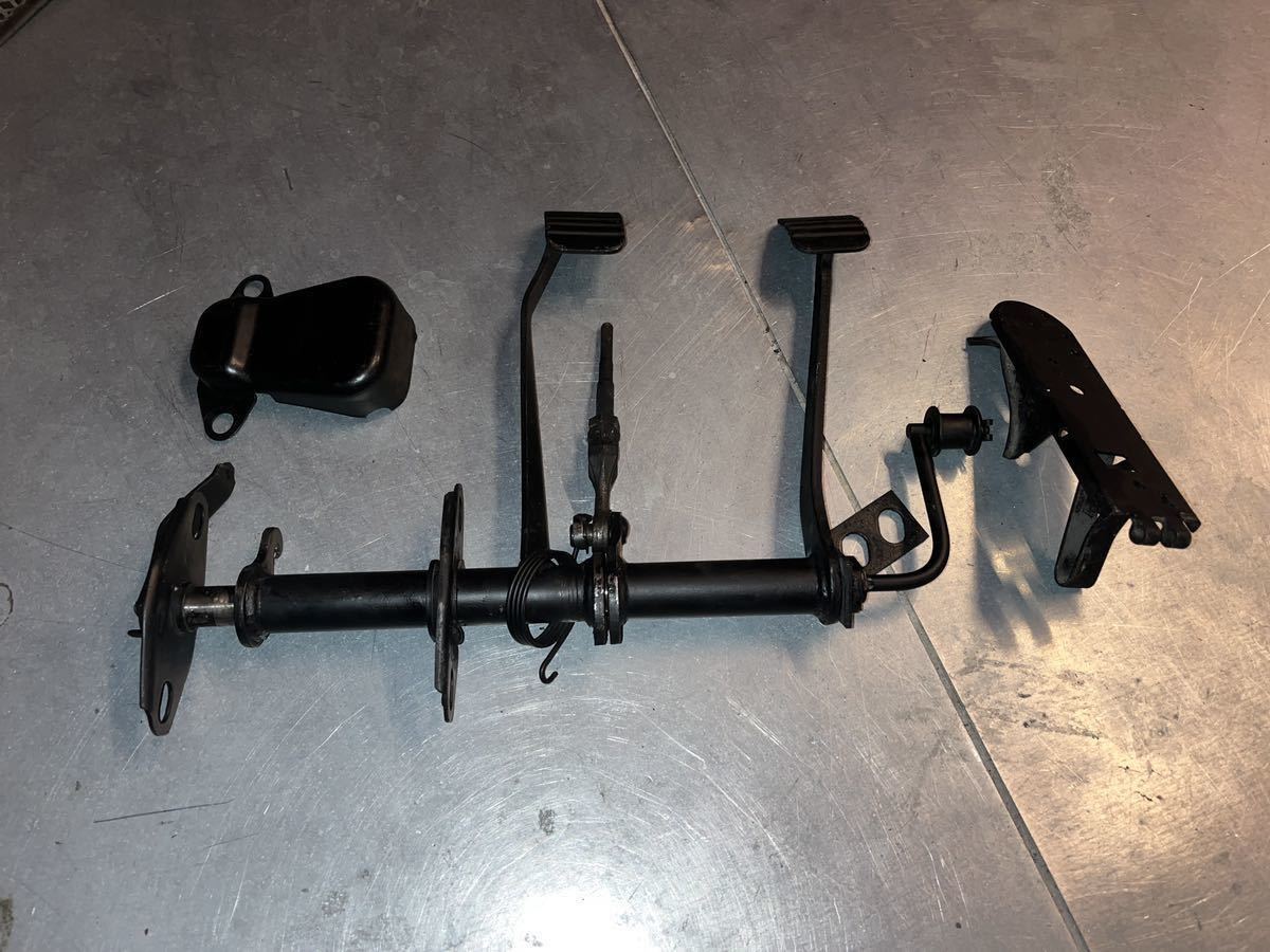 空冷 VW タイプ1 カルマンギア ブレーキ クラッチ アルセル ペダル アッセンブリー ASSY プッシュロッド付き フォルクスワーゲンNO.4070拍卖