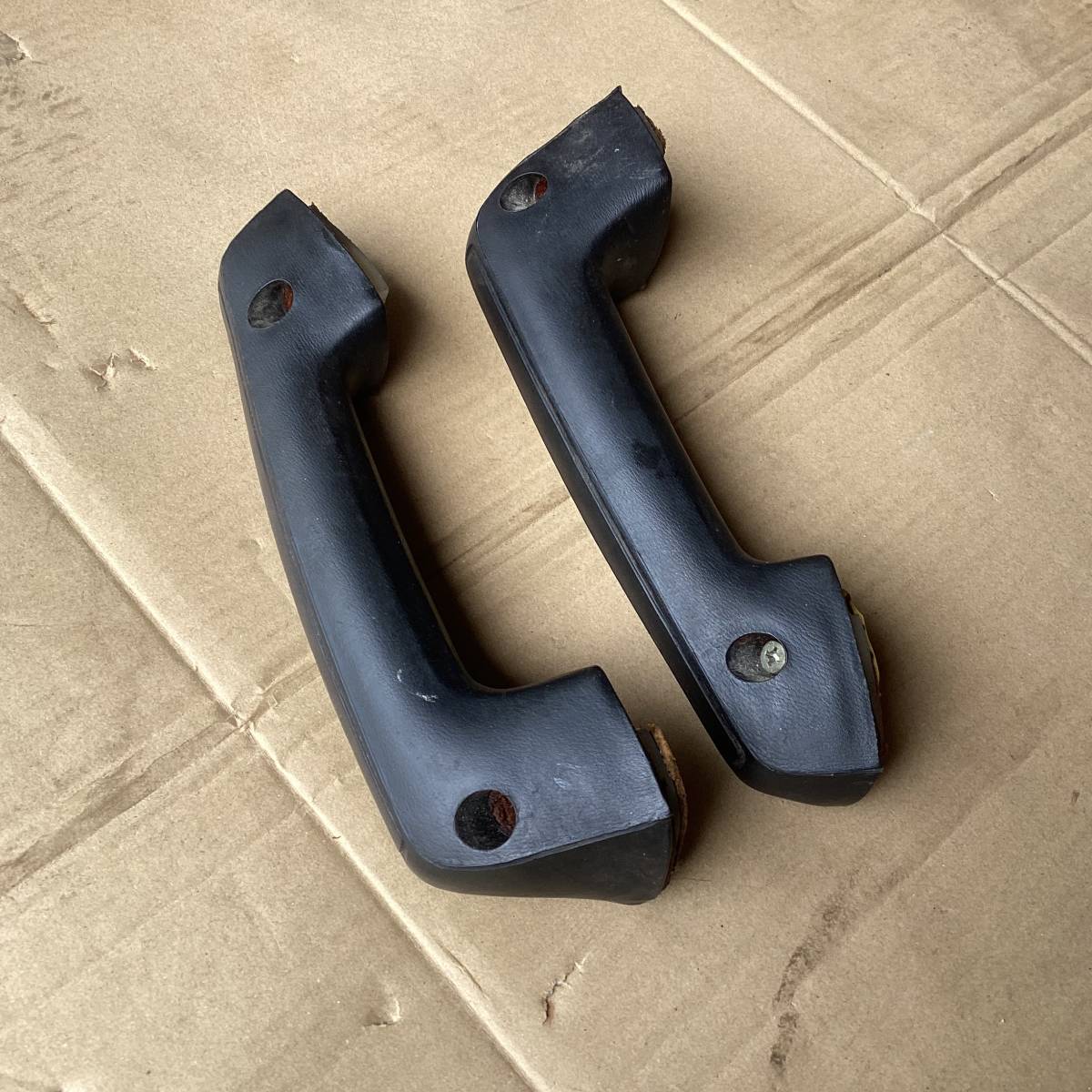 トヨタコロナ1500 RT40のドアー開閉取って中古Aー1です。拍卖