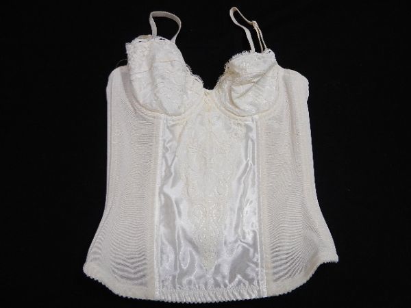 訳あり!Rindalee 高級補正スリーインワン C70拍卖