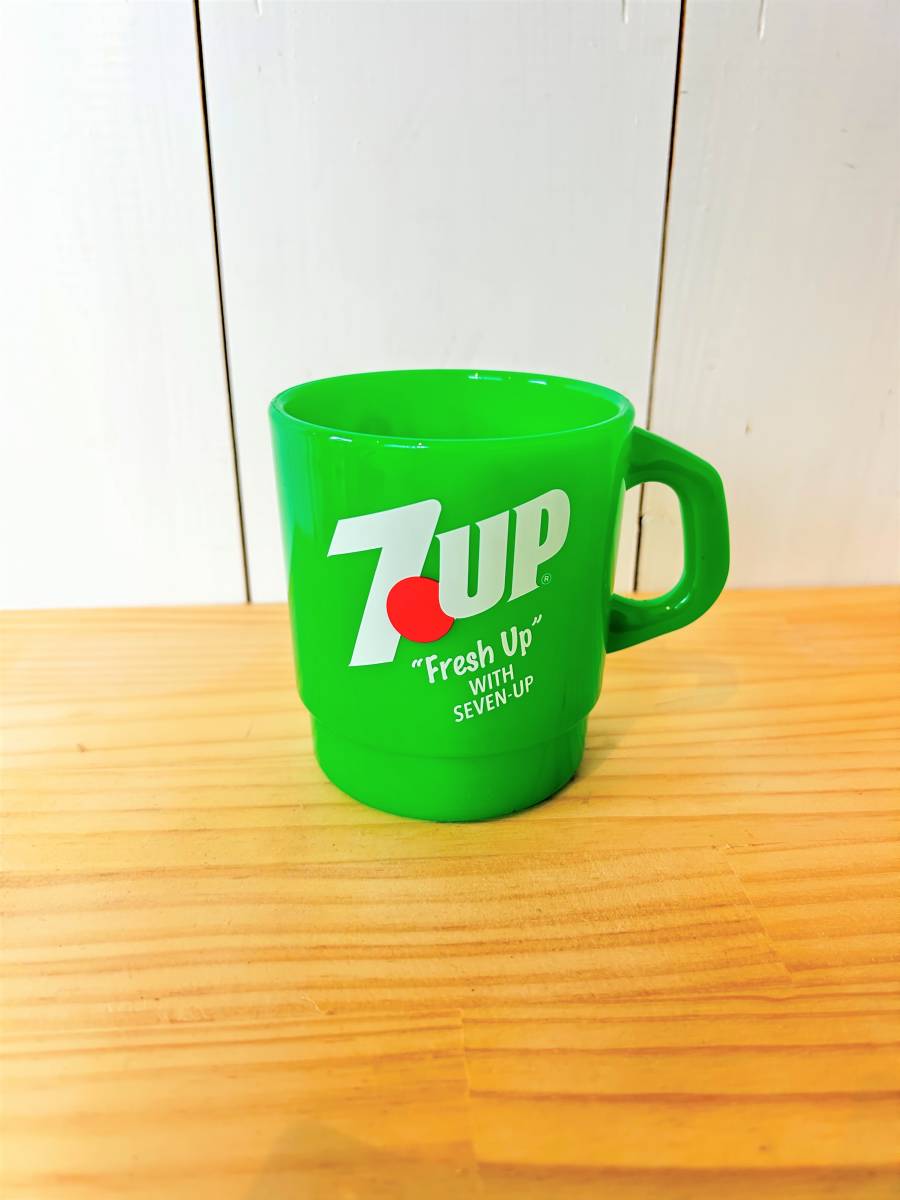 【新品】7UP スタッキングマグ セブンアップ マグカップ フレッシュグリーン拍卖