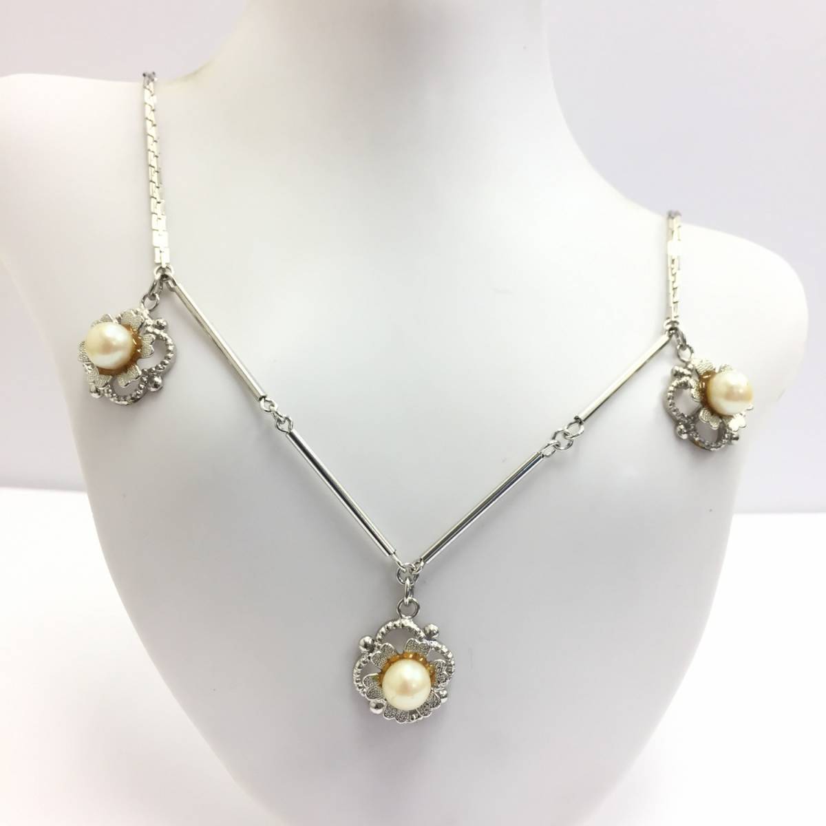 【ネックレス】約40+4cm 花とパール 可憐なデザイン シルバー 和風 アンティーク 桜 フラワー 銀色 シルバーカラー拍卖