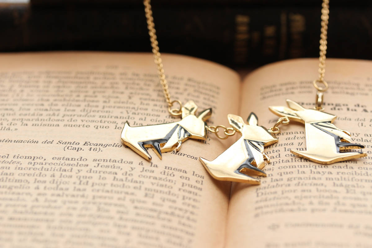 *SALE4\888== \2400*3匹のオリガミ風ラビットネックレス拍卖