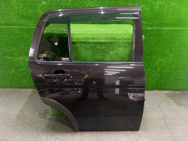 スズキ アルトラパン HE33S リアドア 右 リヤ ZSF拍卖