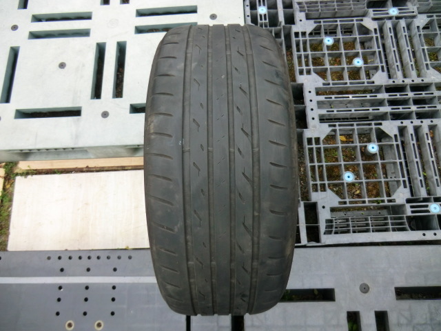 235/50R18 97V BRIDGESTONE NEXTRY 1本のみ 管理YN21R58-S3957拍卖