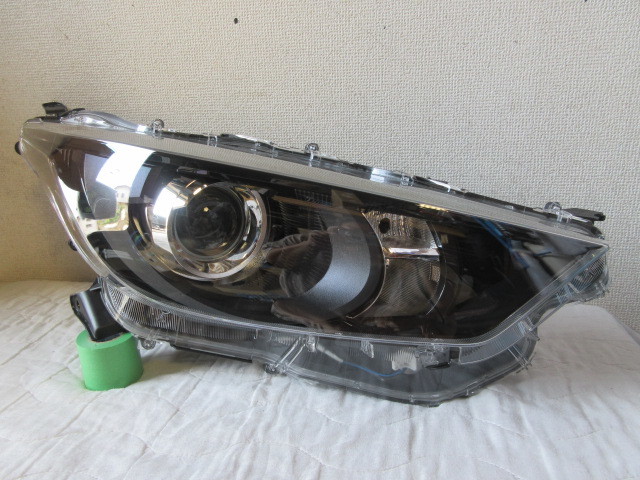 ⑧ ヤリス ヘッドライト右 MXPA10 KOITO K0-1拍卖