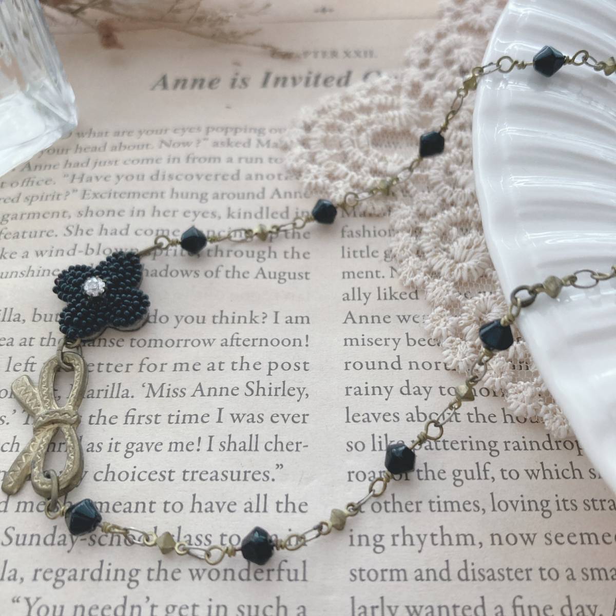 アンティークゴールドネックレス チョーカー 花 リボン flower ブラック 黒 金古美☆Vintage jewelry accessories A412拍卖