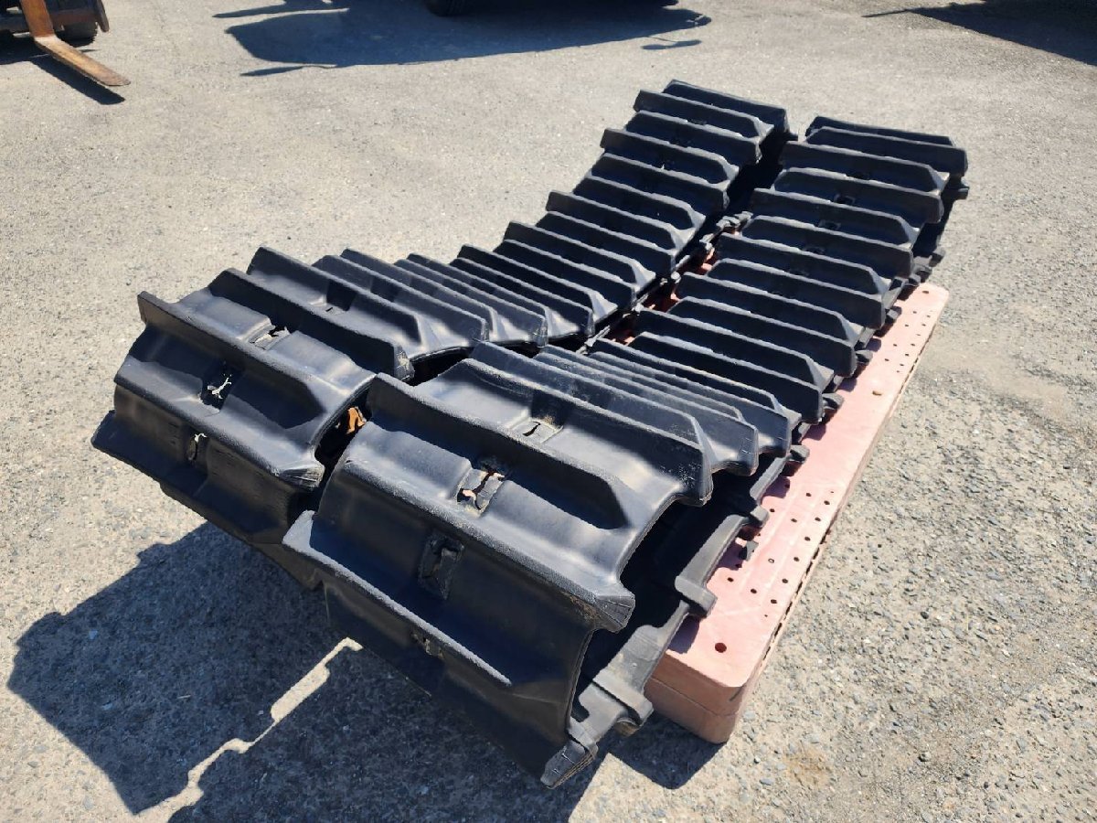 【宮城 AGM】ブリヂストン コンバイン ゴムクローラー 400×45×90 セット キャタピラ 農機具 ヤフオク 東北 岩手 宮城拍卖