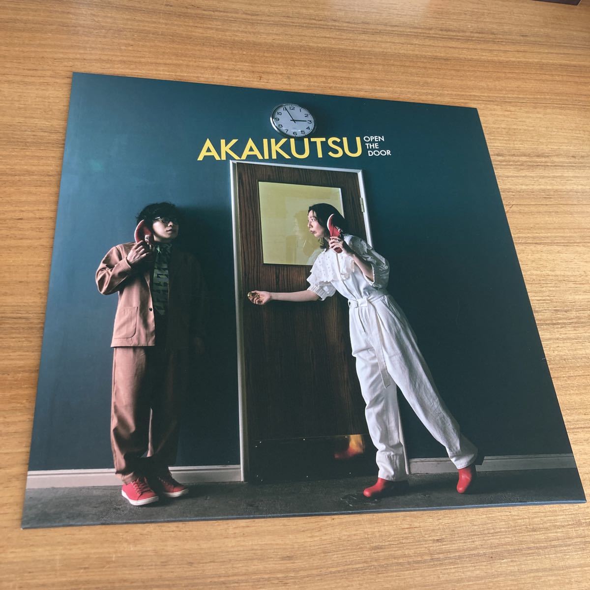 【美品アナログ】赤い靴 akaikutsu open the door 東川亜希子 神谷洵平 大橋トリオ 優河 限定盤拍卖