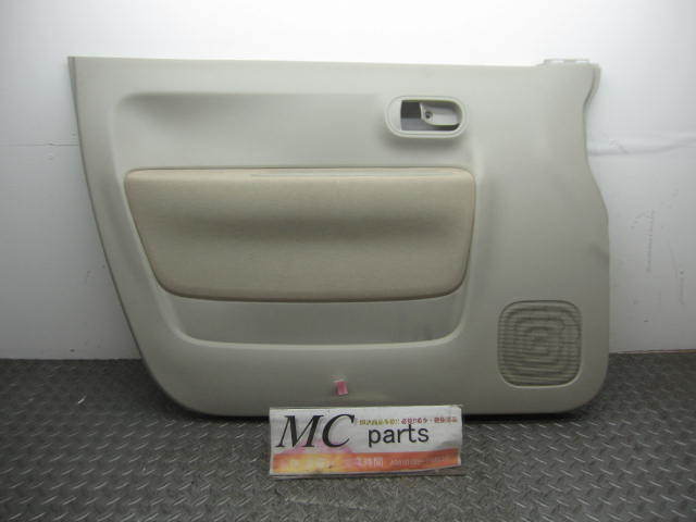 スズキ アルトラパン HE33S フロント左ドアトリム 83720-80P10-BYB ベージュ系 拍卖