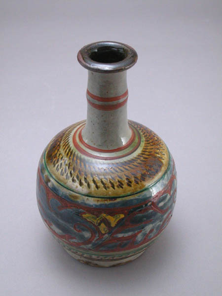 壺屋焼 仁王窯 小橋川つる子 作 琉球赤絵長首花瓶拍卖