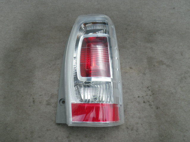 タント エグゼ カスタム RS☆L455S◆右テールライト 中古品 1036拍卖