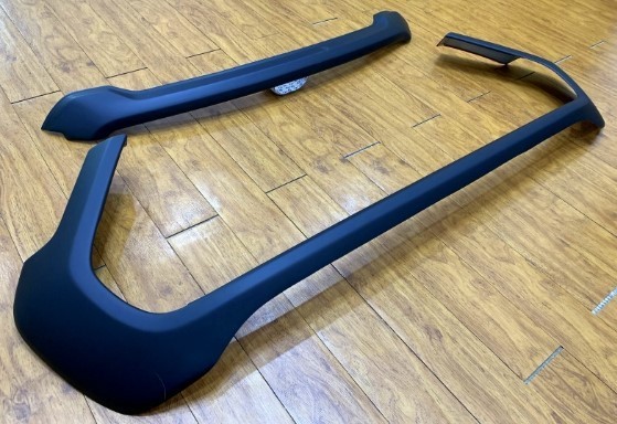 【トヨタ純正新品】TOYOTA 未使用品 ★大人気商品★ ハイラックス GUN125 グリルガーニッシュ フードモールセット 後期タイプ(2020/6以降)拍卖