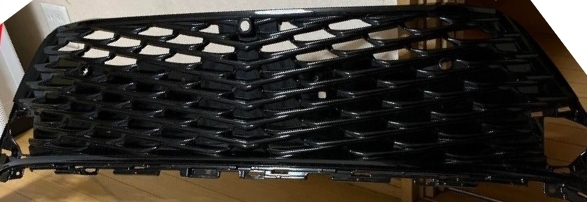 【トヨタ純正新品】TOYOTA 未使用品 ★大人気商品★ ハリアー80 PHEV フロントバンパー ロアグリル バンパーグリル カメラ穴有タイプセット拍卖