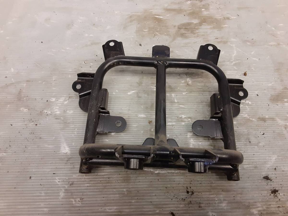 【菅5】スズキ・スカイウエイブ・CJ46A・純正・バックレストインナーフレームサブフレーム拍卖