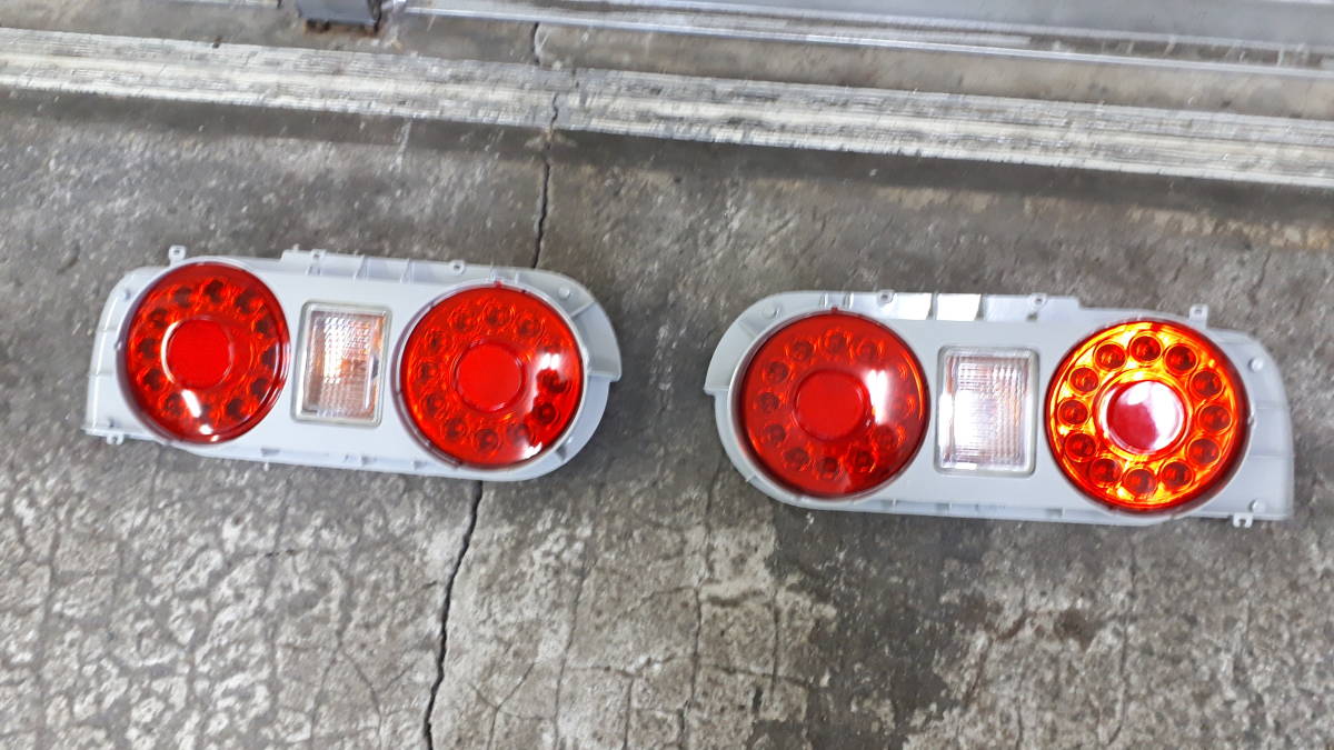 スカイライン 32タイプM 2ドア用 社外LEDテール(新品)拍卖