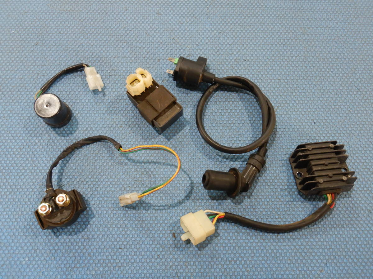 大亀王 dido 125 電装品 実動品 CDI レギュレター イグニッションコイル 。 ジョーカー拍卖