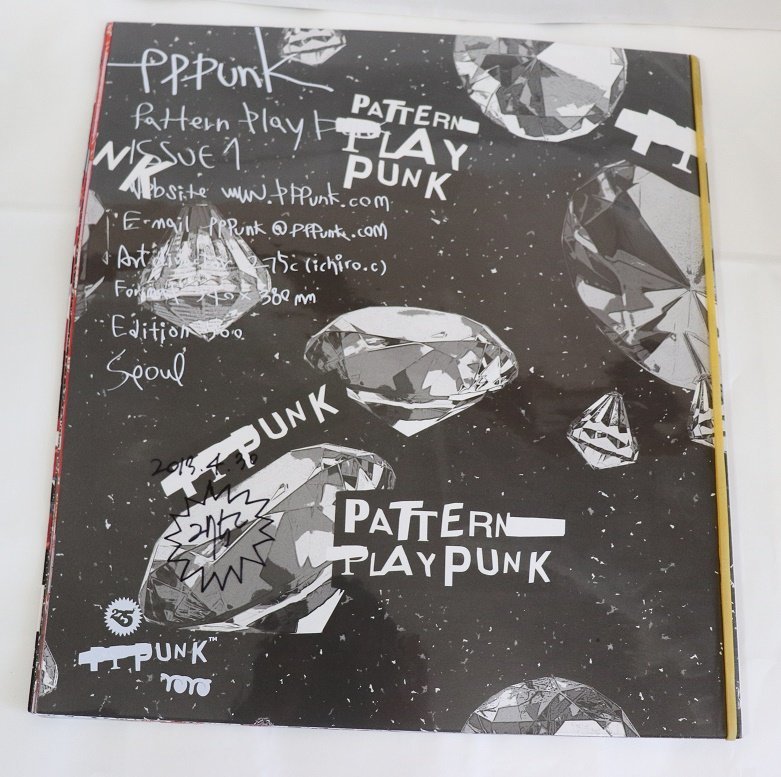 275C PPPUNK新品イラスト集直筆サイン入りシリアル500 2019 4/30 SEoul拍卖