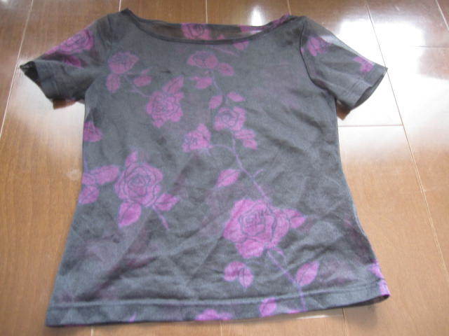 新品同様 レディース シースルー トップス 透かし柄 ローズ柄 薔薇柄 半袖 Mサイズ ブラック ピンク拍卖