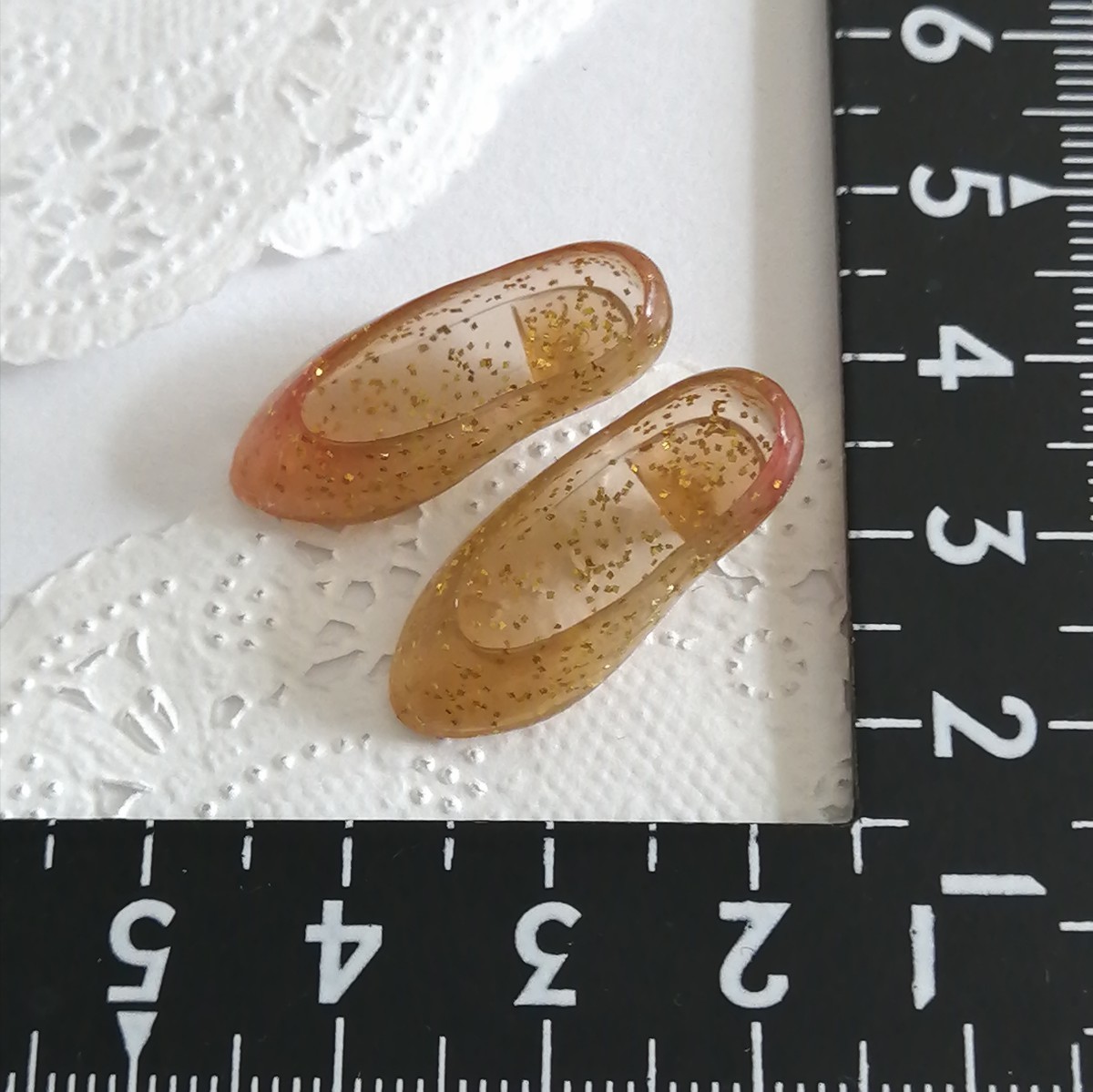 3r0829 ドール用 リカちゃん ジェニー シンプル パンプス ゴールド 金 ラメ クリア 1/6ドール セーラーチーム拍卖