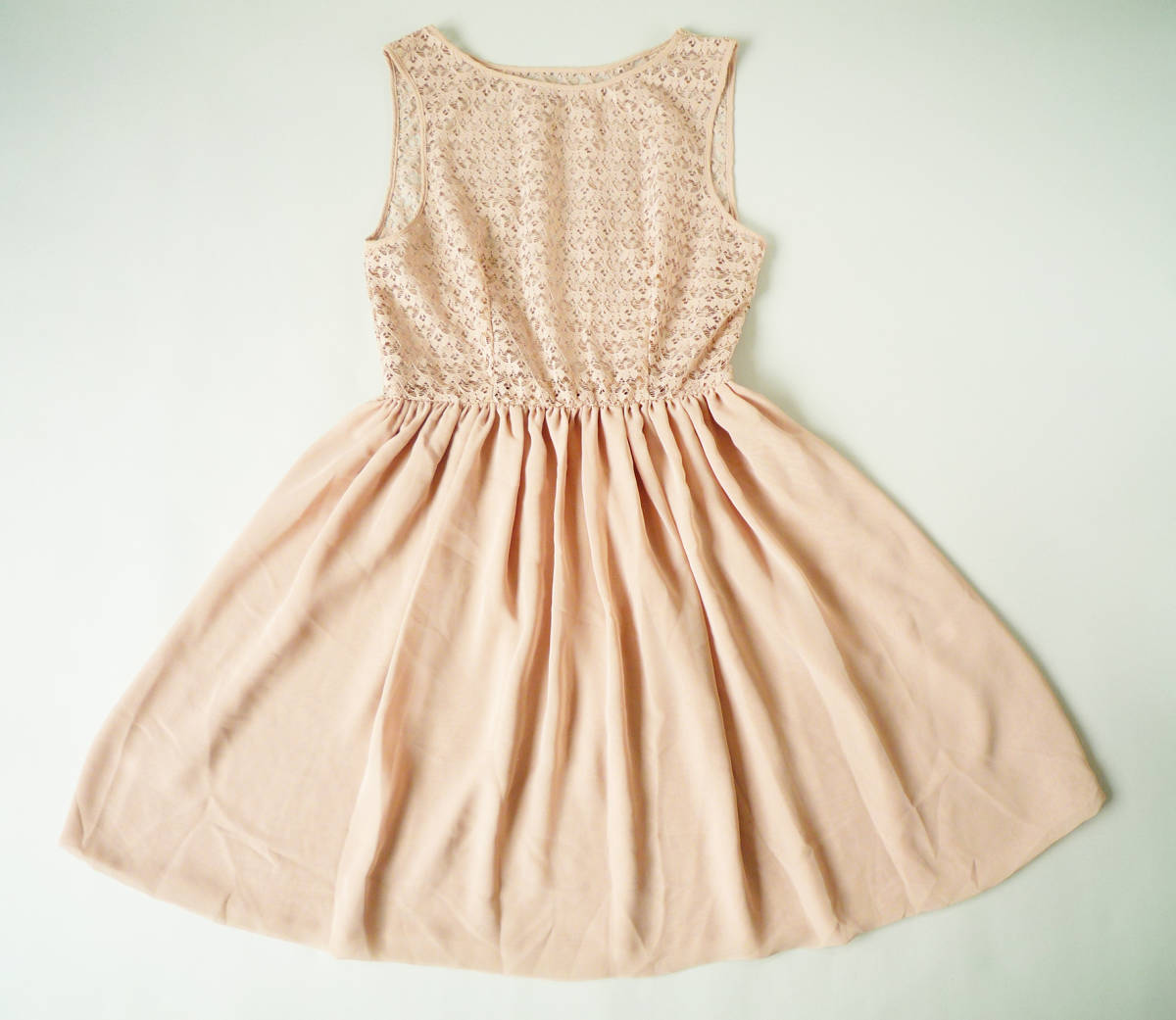 chiffon by American Apparel ワンピース #M 9164拍卖