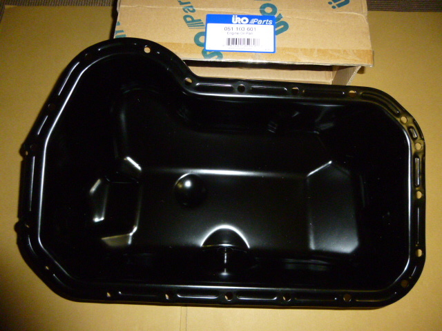 GOLF1カブリオレ/GOLF2/GOLF3/GOLF4カブリオレ/JETTA2/PASSART2用エンジンオイルパン新品拍卖