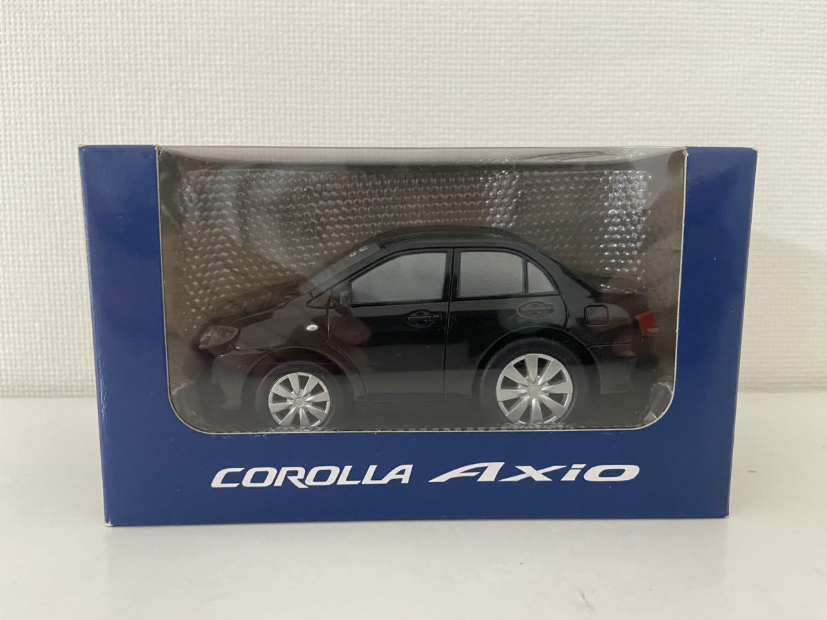 トヨタ カローラ アクシオ ブラック プルバックカー カラーサンプル TOYOTA COROLLA AXIO拍卖