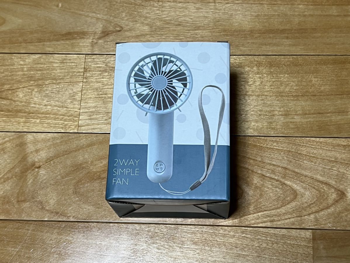 2個セット ハンディファン グリーン ベージュ 携帯扇風機 ミニ扇風機 小型 ハンディ扇風機拍卖