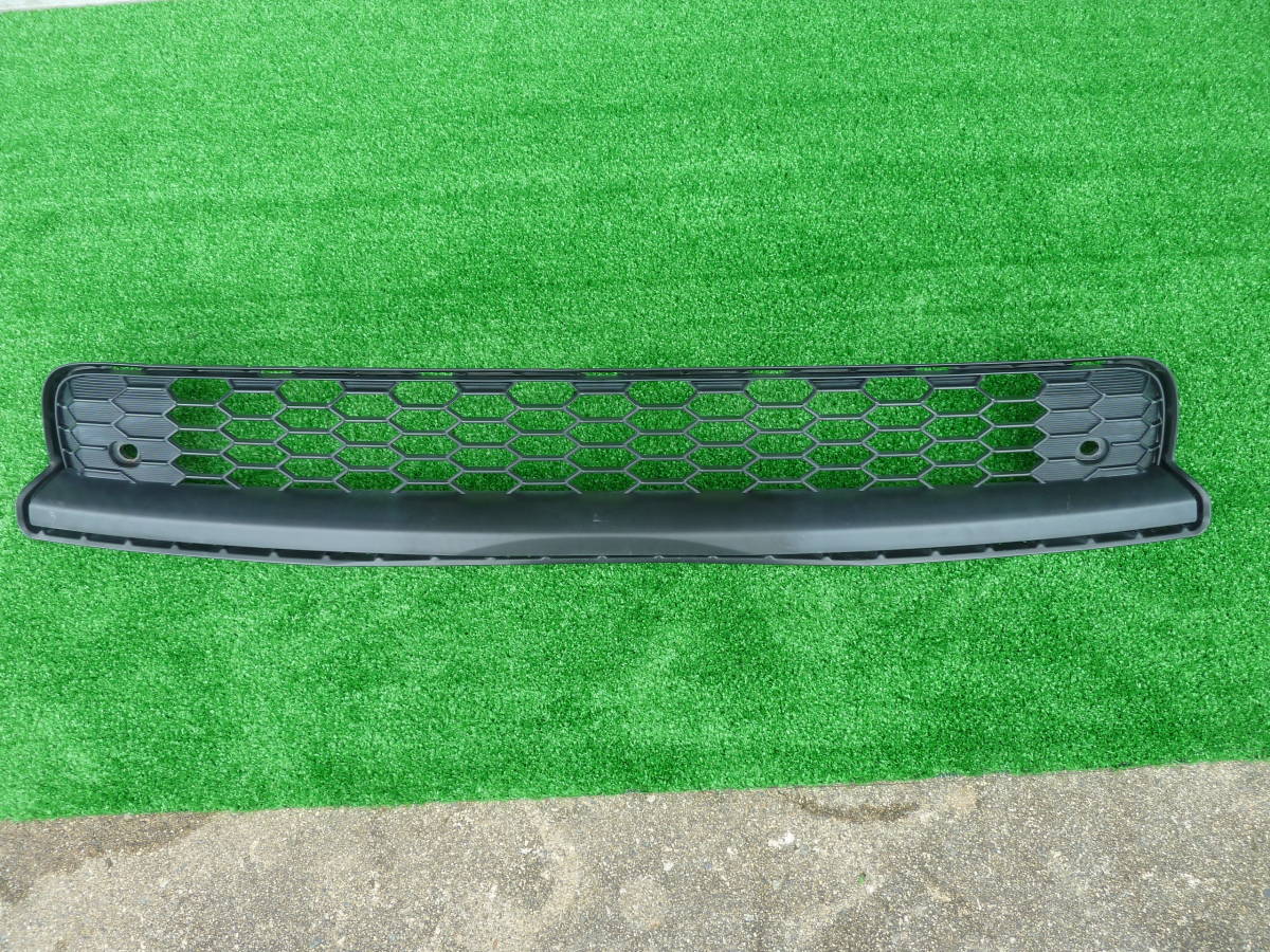 ●●2308-OZ53L ZRR70 ZRR75 70系 ヴォクシー 後期 X V 純正 フロント ロアグリル 53112-28170 良品!拍卖