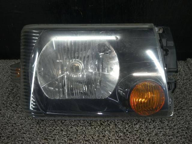 ☆H23年 クリッパー バン U71V 右ヘッドランプ ハロゲン スタンレー P5701 26010-6A00A拍卖