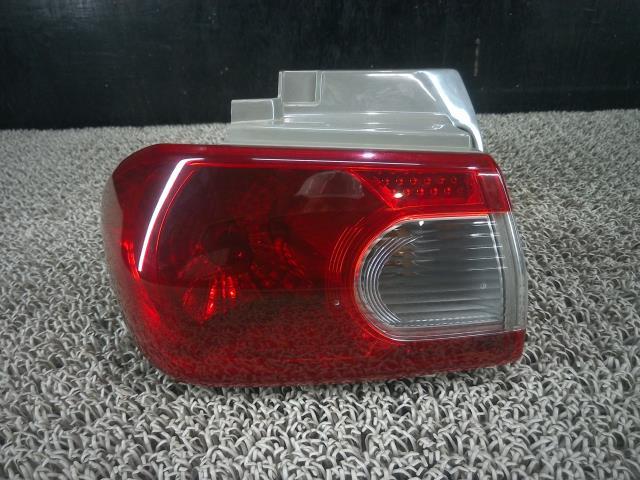 ☆H18年 ソニカ RSリミテッド L405S 左テールランプ コイト 220-51856 81560-B2150拍卖