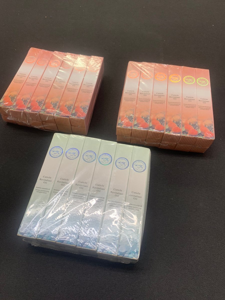 ☆ ネイルアート用品 まとめて キューティクル オイル Cuticle Revitaliaer Oil 未使用 長期保管品 ☆拍卖
