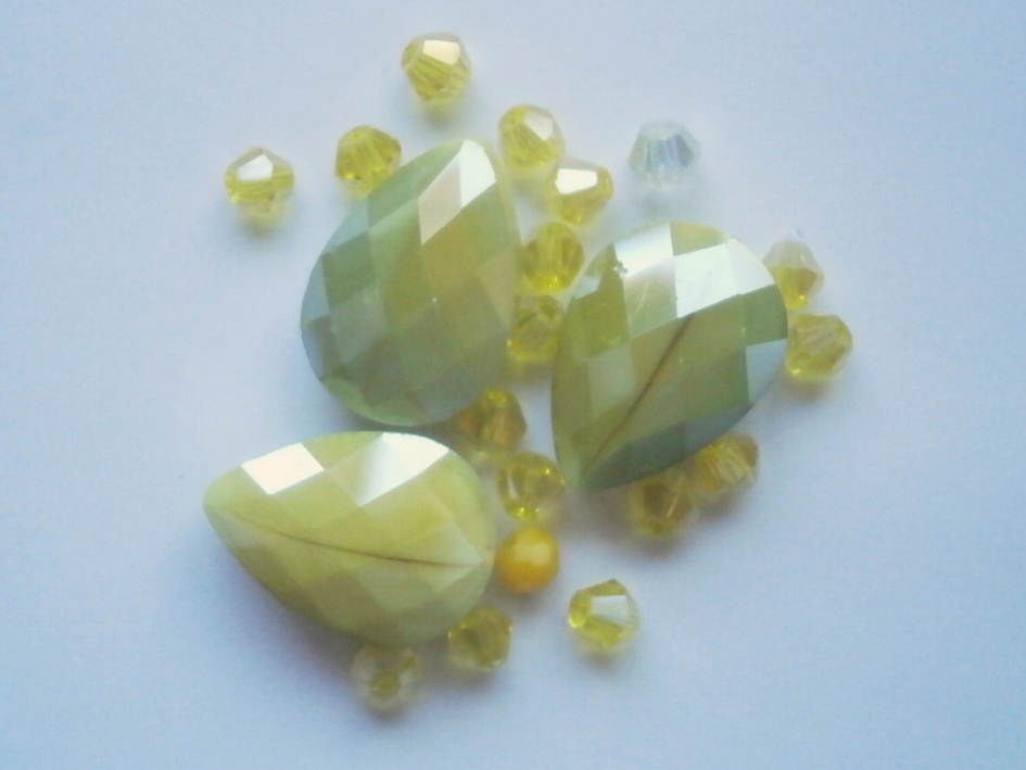 ガラスビーズ★シズク★タイプ C★イエロー系★A拍卖