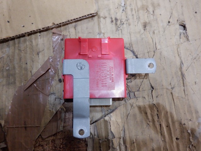 セリカ ST162C 純正 ドアコントロールユニット 43799/b1拍卖